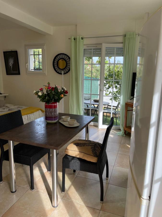 Location Studio De Charme Αντίμπ Εξωτερικό φωτογραφία